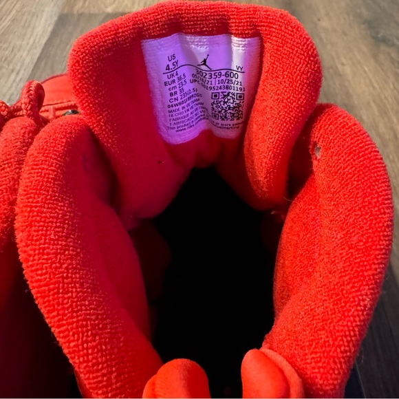 Jordan 9 Retro - Picture 5 of 5